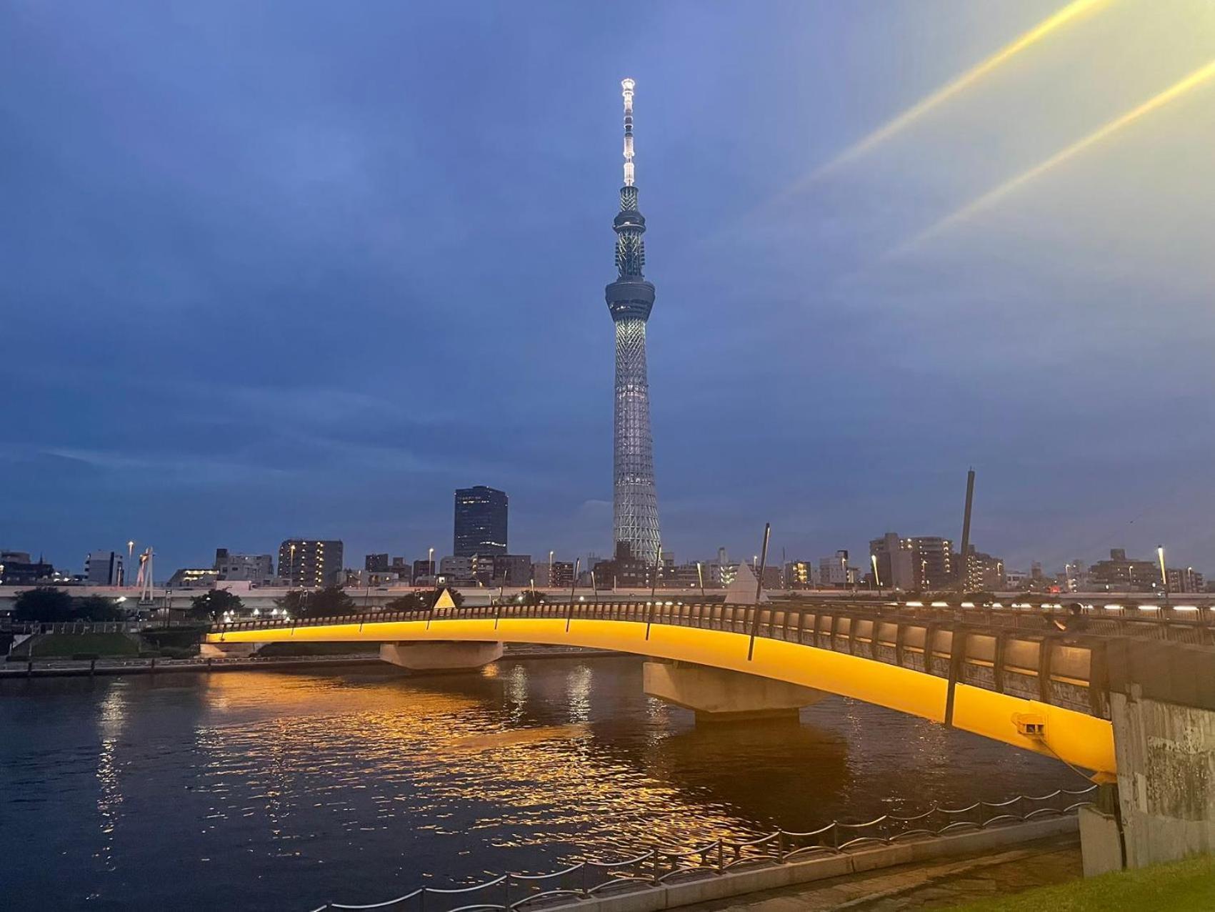 Calum Asakusa Imado Tokyoカルム浅草今戸ツインルーム新築民泊東京浅草隅田川今戸神社近くスカイツリー見えるコンビニコインランドリー近くある浅草駅まで徒歩圏内アクセス便利成田空港羽田空港銀座渋谷東京駅直通 Tóquio Exterior foto